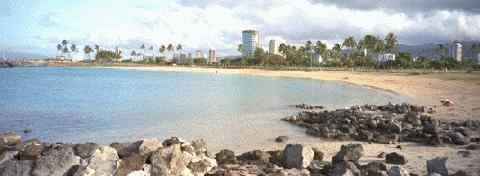  [IMAGE: ALA MOANA BEACH PARK] 