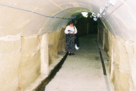 ungerground tunnel