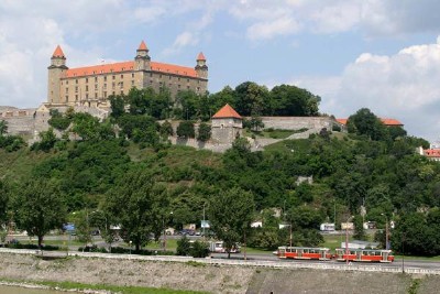 Bratislava Castle (photo by Ctibor Bachratý)