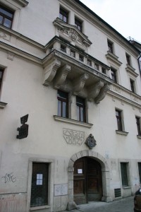 Zsigray Mansion (photo by Tim Doling)