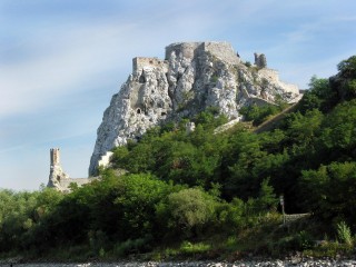 Devín Castle (photo by Peter Fratrič)