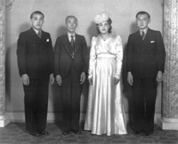 Edgar (Ned), Jack Joe Lowe, Mavis and Verdon Lowe at Verdun's wedding to Dorothy Que, Tingha, 1943.