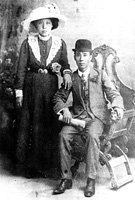 Fong Quain Lowe and Jack Joe Lowe about 1912.