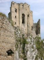 Beckov Castle (photo by Peter Fratrič)