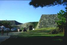  Zakimi Castle (constructed by Gosamaru in 1420 or a few years later)